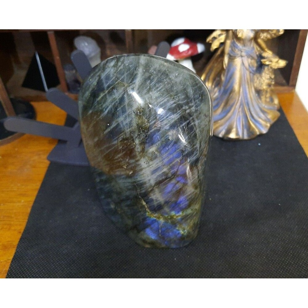 Rainbow Flash Labradorite Quartz Crystal Freeform - Picture 7 of 8